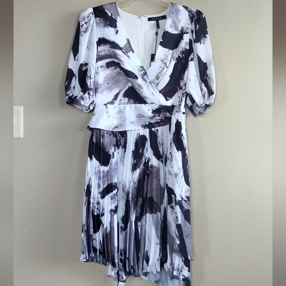 NWT BCBGMAXAZIRIA Size 8 Elegant Black and White Women's Dress - Picture 1 of 10